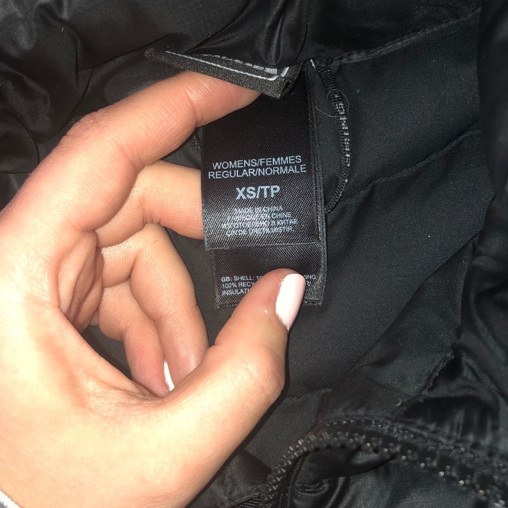 North Face Down Jacket 700 Down Fill - image 3